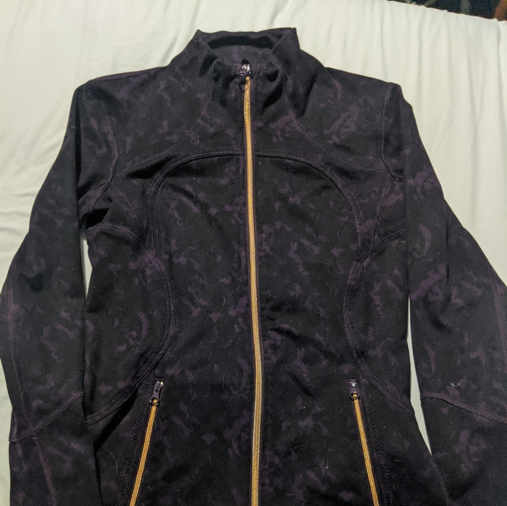✨✨LULULEMON DEFINE JACKET ✨✨
